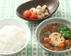小原正子