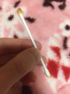 耳垢が茶色い 写メあり 汚いので注意です。