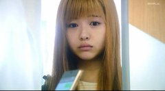 浜辺美波：コント初挑戦で“可愛すぎる新人ギャル”に変身「チョリーッス！」も