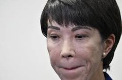 自民党・高市早苗はさもしく統一教会からパーティ券購入してもらって脱税してる裏金議員