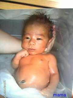 今年２１で⑫月予定の人&#x{11:F99F};仲良くなりたぃデス&#x{11:F995};&#x{11:F99B};