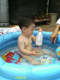 今年２１で⑫月予定の人&#x{11:F99F};仲良くなりたぃデス&#x{11:F995};&#x{11:F99B};