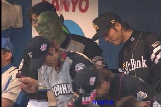 サンヨーオールスターのパ・リーグベンチにピッコロ様がいる件