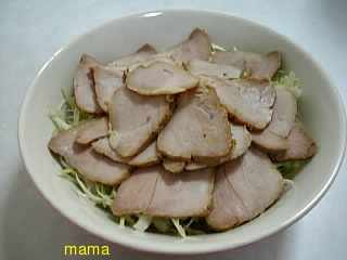 Ｘマスにおせちにも好評煮豚のニンニク生姜醤油漬け