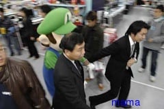 【Wii発売日イベントにて】ルイージ逮捕