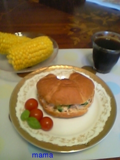 今日の昼食は何？