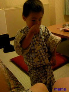 今年２１で⑫月予定の人&#x{11:F99F};仲良くなりたぃデス&#x{11:F995};&#x{11:F99B};