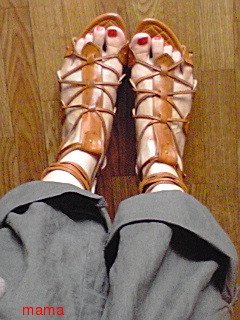 まったくｷﾞｬﾙしかおらんのか。ｶｼﾞｭｱﾙ系ﾏﾏ挙手!!