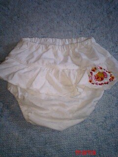 １～２歳の子供にワンピ着せる時