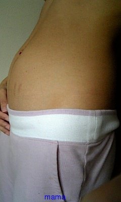 妊娠してないのにこの腹