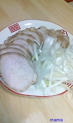 Ｘマスにおせちにも好評煮豚のニンニク生姜醤油漬け