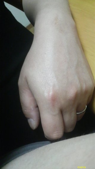 【見たい】旦那さんの手【見せて】