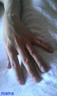 【見たい】旦那さんの手【見せて】