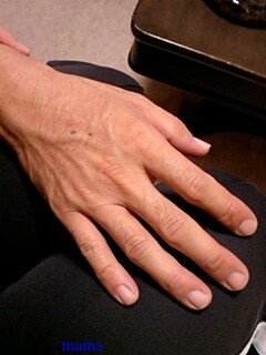 【見たい】旦那さんの手【見せて】