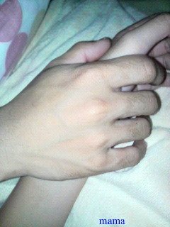 【見たい】旦那さんの手【見せて】