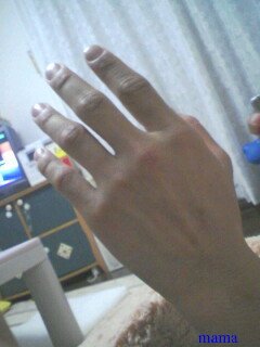 【見たい】旦那さんの手【見せて】