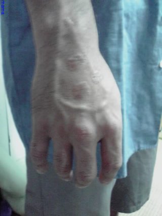 【見たい】旦那さんの手【見せて】