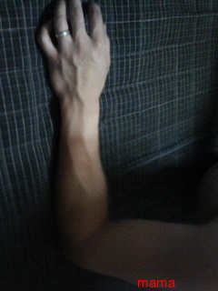 【見たい】旦那さんの手【見せて】