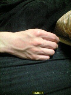 【見たい】旦那さんの手【見せて】