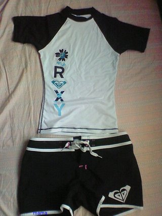 妊娠線が目立つ方…水着！