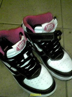 ゴツめのスニーカー