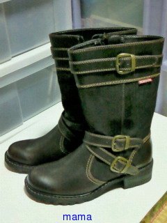 みんなのブーツみせて