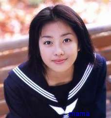 小向美奈子　解雇