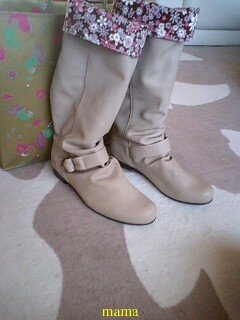 みんなのブーツみせて