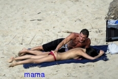 チャン・ツィイーの「全裸」写真、ネット上に流出！！