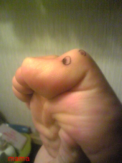 晒】暗闇の中の、布団の中のあなた【怖系