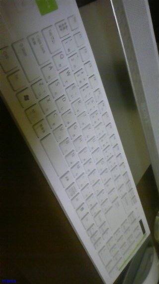 パソコンのキーボードを写ペタして下さい(泣)