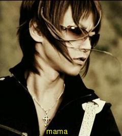 GLAYのJIRO歳とらないね～