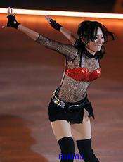 安藤美姫のセクシー衣装