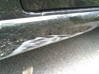 至急めで。車ぶつけた時…