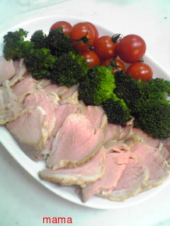 Ｘマスにおせちにも好評煮豚のニンニク生姜醤油漬け