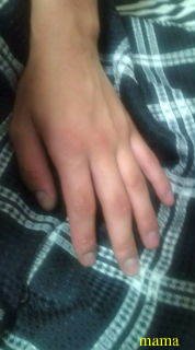 【見たい】旦那さんの手【見せて】