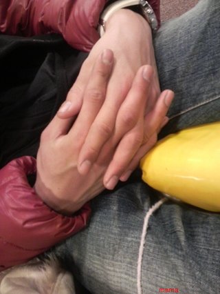 【見たい】旦那さんの手【見せて】