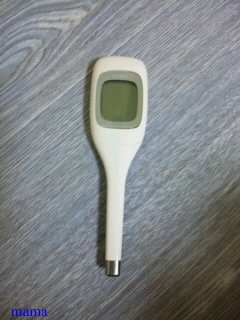 （写）この体温計使ってる人