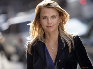 ＣＢＳ女性記者がエジプトで集団性的暴行に合う