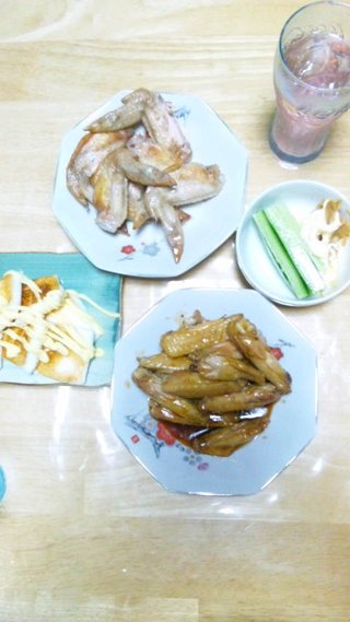 今お酒飲んでる人～