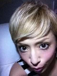 目がデカいのに不細工な芸能人