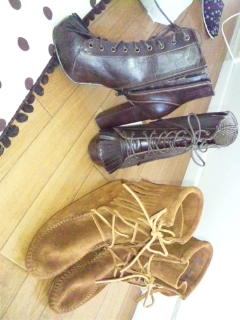 みんなのブーツみせて