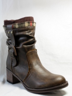 みんなのブーツみせて