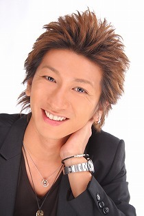 出張ホスト エテルナ