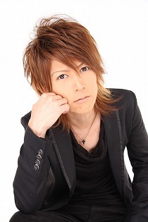 出張ホスト エテルナ