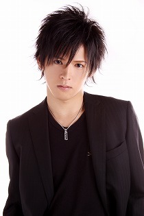 出張ホスト エテルナ