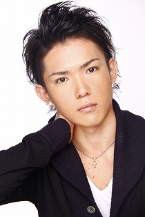 出張ホスト エテルナ