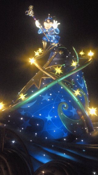 ﾃﾞｨｽﾞﾆｰﾗﾝﾄﾞ＆ｼｰ【写真】