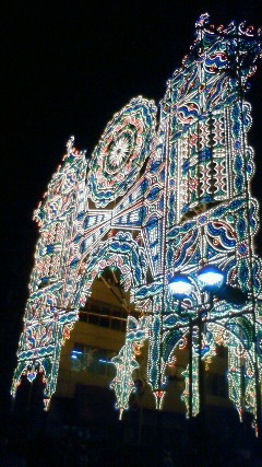 あなたの市の人気スポットは？