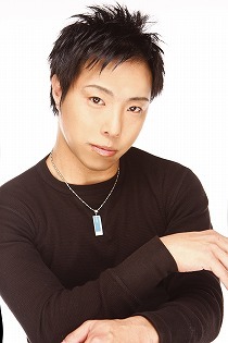 出張ホスト エテルナ